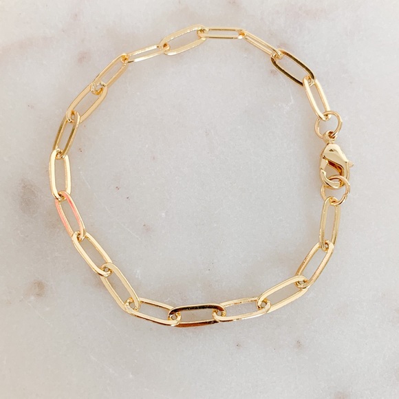 Ymaya Jewelry Jewelry - 🎉HP🎉 Paper Clip Bracelet |14k Gold Filled